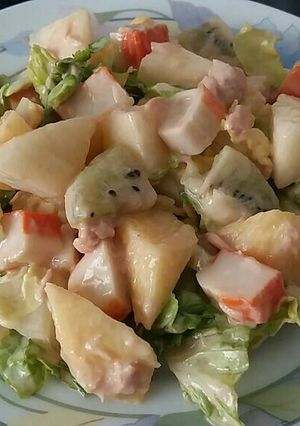 Una foto de Ensalada a mi manera con mahonesa