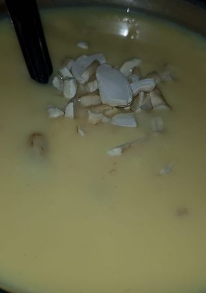 A picture of Fruit custard.