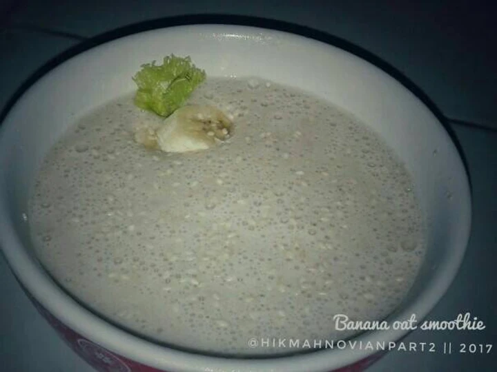 Cara Gampang Membikin Resep  Banana oat smoothie yang Sempurna, Bisa Manjain Lidah