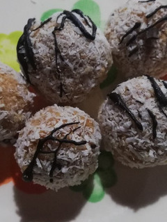Una foto de Trufas sin tacc y sin azúcar (Stevia)