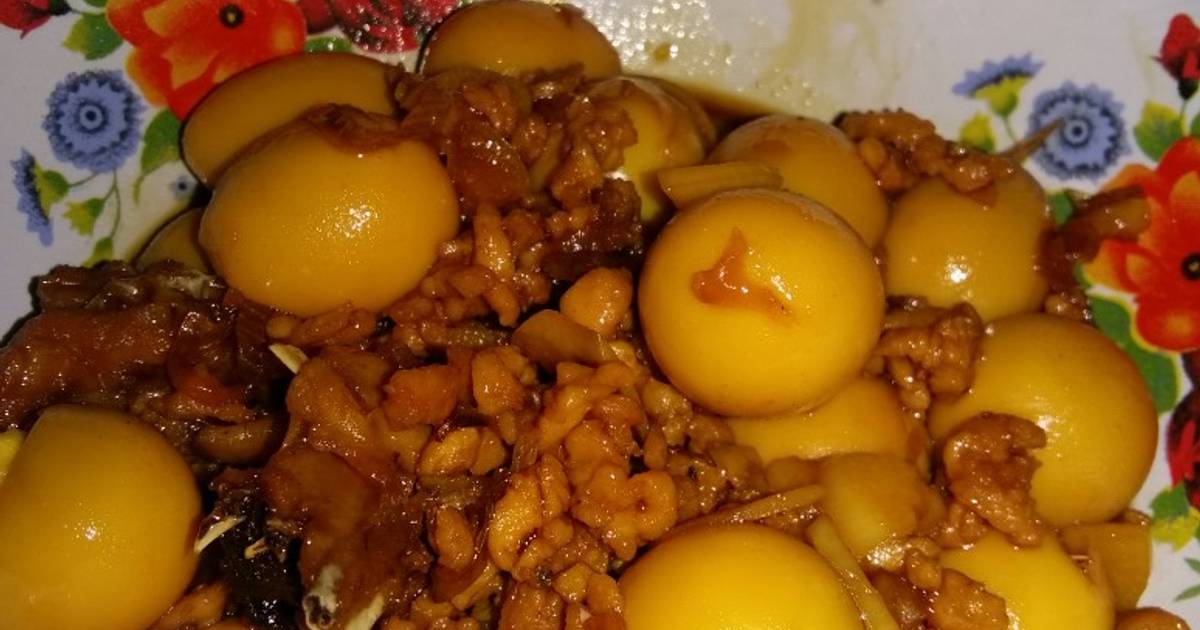 Resep Semur Ayam Kampung Telor Puyuh Mpasi 13m Oleh Bunda Azzam Cookpad