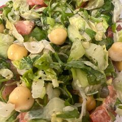 A picture of Chickpeas Salad.