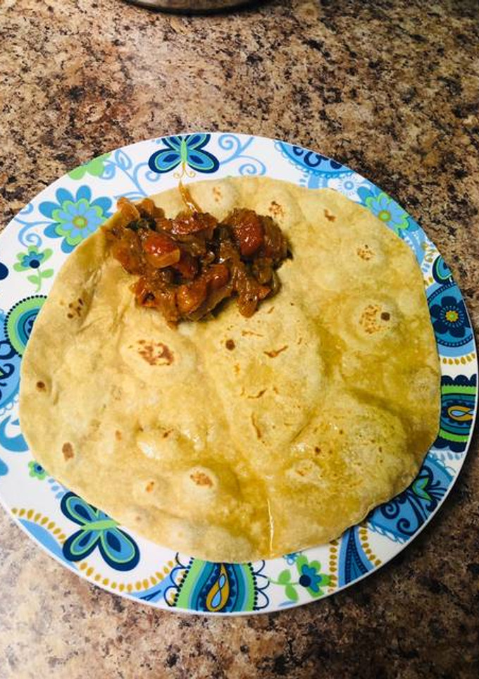 அவோகாடோ சாபத்தி (இந்திய ரொட்டி) செய்முறை முக்கிய புகைப்படம்