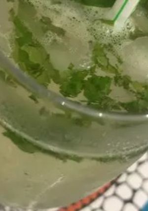 صورة لوصفة عصير النعناع والليمون المنعش