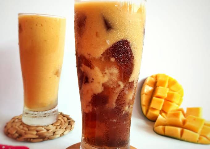 Jus Mangga Spesial With Jelly Cincau Hitam