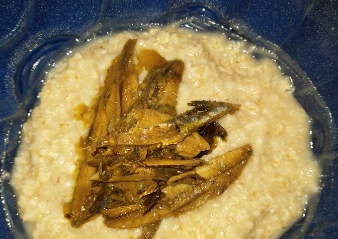 Bagaimana Menyiapkan Oatmeal asin : bubur oatmel sederhana Anti Gagal