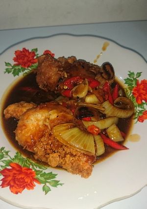 Foto resep Ayam goreng tepung saos lada hitam