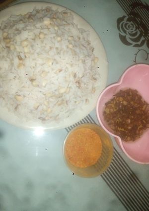 A picture of Shinkafa da wake.