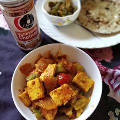 A picture of Quick Schezwan paneer.