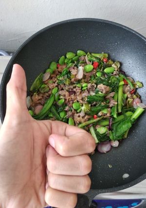 Gambar Kailan daging pekasam petai