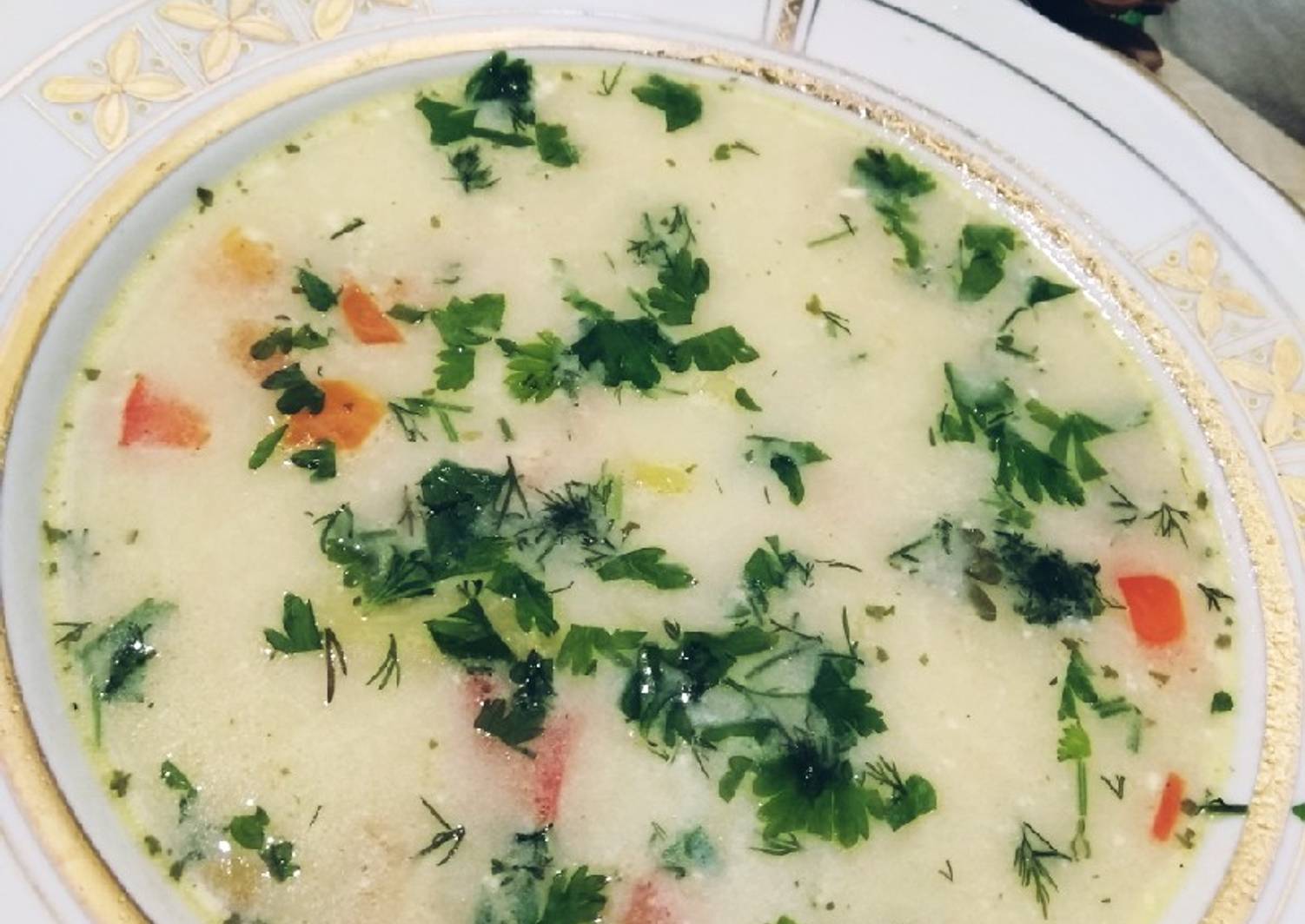 Суп из горбуши с плавленным сыром