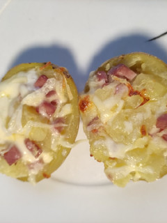 Una foto de Patatas rellenas de pavo y mozzarella