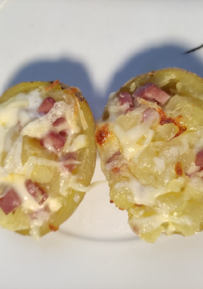 Una foto de Patatas rellenas de pavo y mozzarella