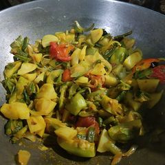 A picture of Potato pointer gourd dry vegetables.