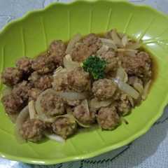 Bola bola daging ala bunda রেসিপির প্রধান ছবি