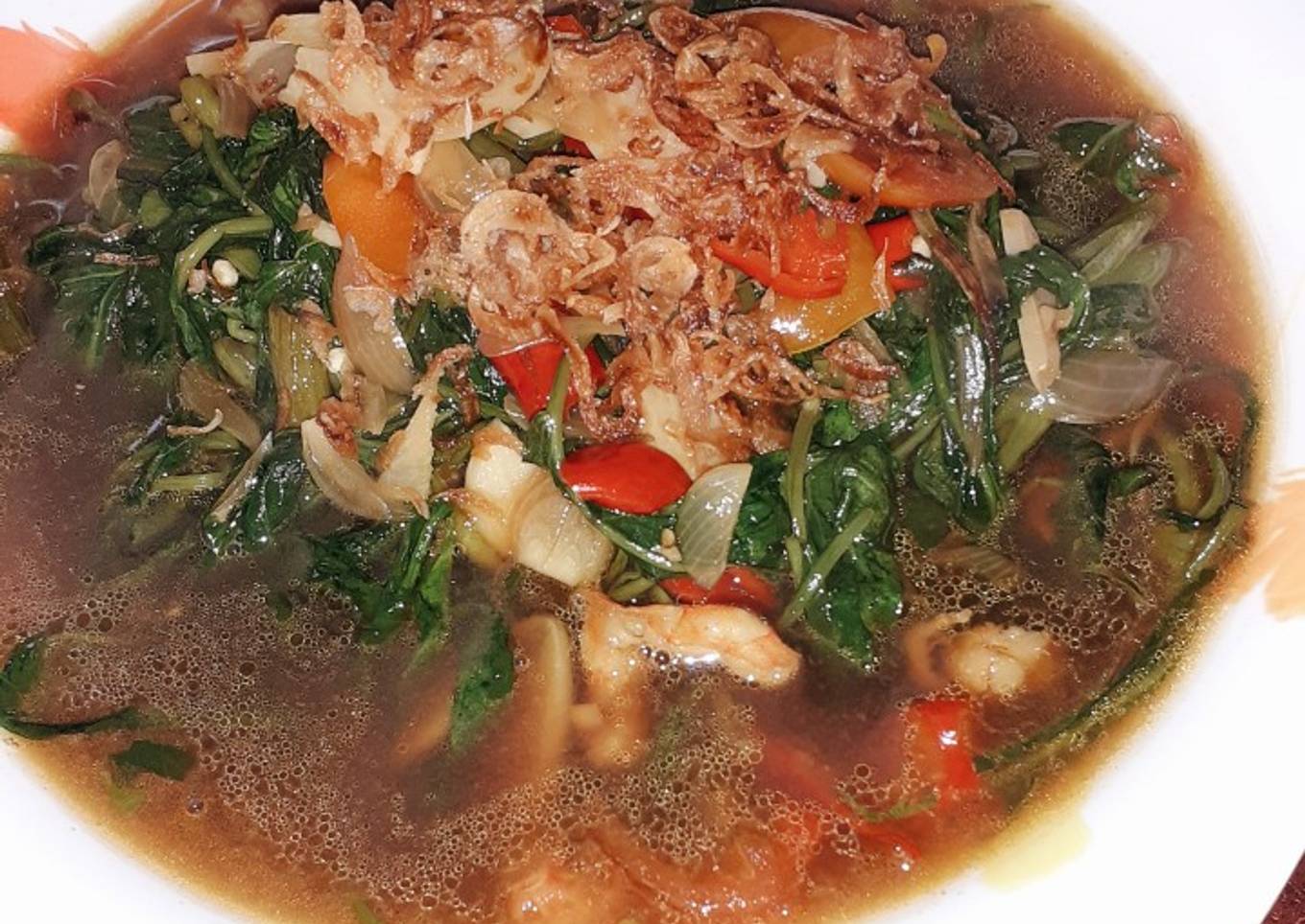 Udang bakar dengan kubis