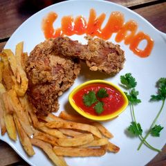 A picture of Chicken Broast 🍗.
