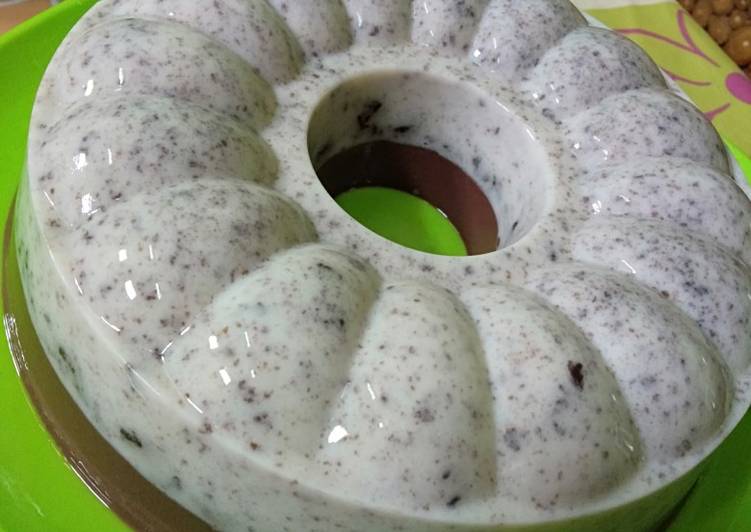 Puding Susu Oreo Coklat