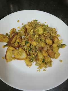 பிரட் எக் சாட்(bread egg chat recipe in tamil) செய்முறை முக்கிய புகைப்படம்