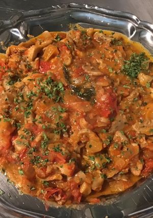 Une photo de Mijoté de pleurotes aux tomates et oignon de roscoff