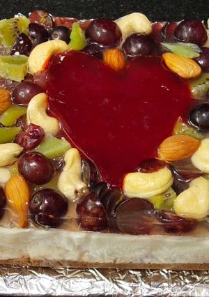 આઈસ્ક્રીમ જેલી કેક (Icecream Jelly Cake Recipe in Gujarati) રેસીપી મુખ્ય ફોટો