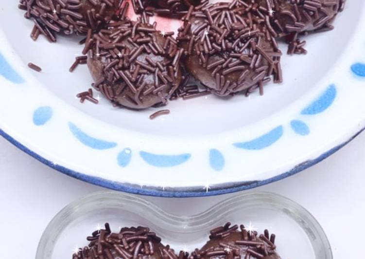Resep: LezatBola Bola Coklat (Chocolate Balls)