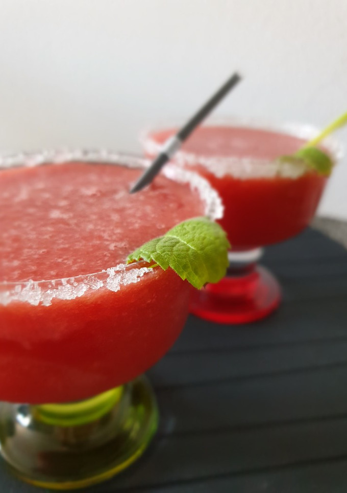 Una foto de Smoothie de sandía y plátano