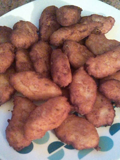 Una foto de Buñuelos de queso con atún