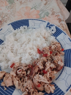 Una foto de Salpicón de pollo 🍗
