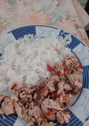 Una foto de Salpicón de pollo 🍗