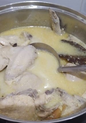 Foto resep Opor ayam kuning
