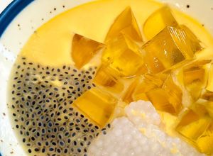 Hình của món Chè xoài bột báng thạch rau câu.