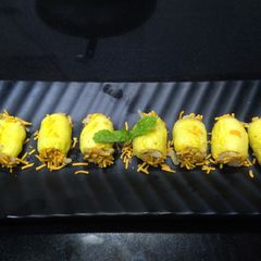 A picture of Aloo fingers.