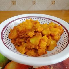 Faten Dankali (Potatoes) A picture of Faten Dankali (Potatoes).