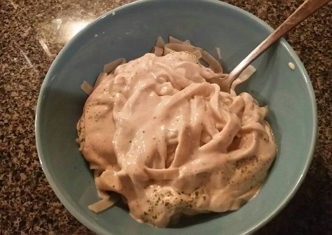 Easiest Way to Make Super Quick Homemade Tricia&#39;s Alfredo Sauce