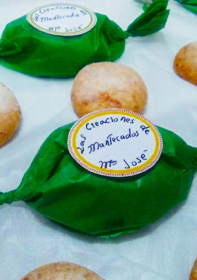 Una foto de Mantecados de vino dulce, sin gluten 