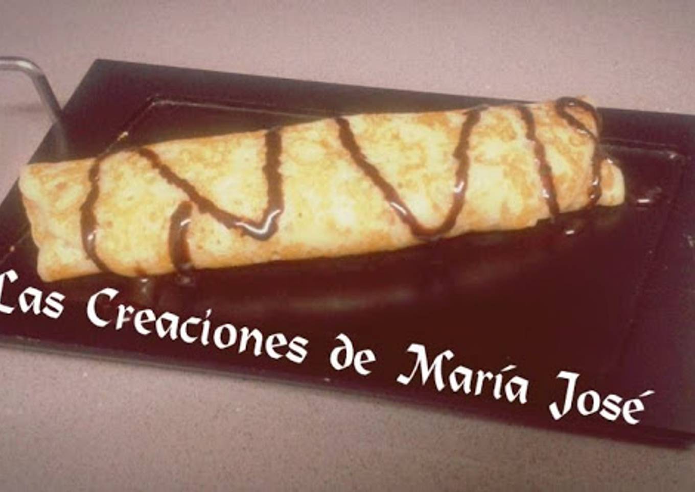 Crepes rellenas de natilla de chocolate