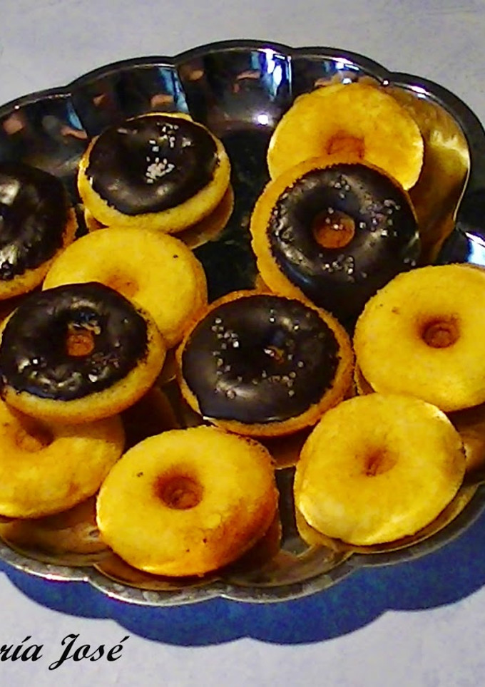 Una foto de Donuts de naranja con chocolate
