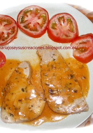Una foto de Atún en salsa de vino blanco y miel