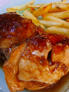 Una foto de Muslos de pollo en salsa de refresco sin gluten