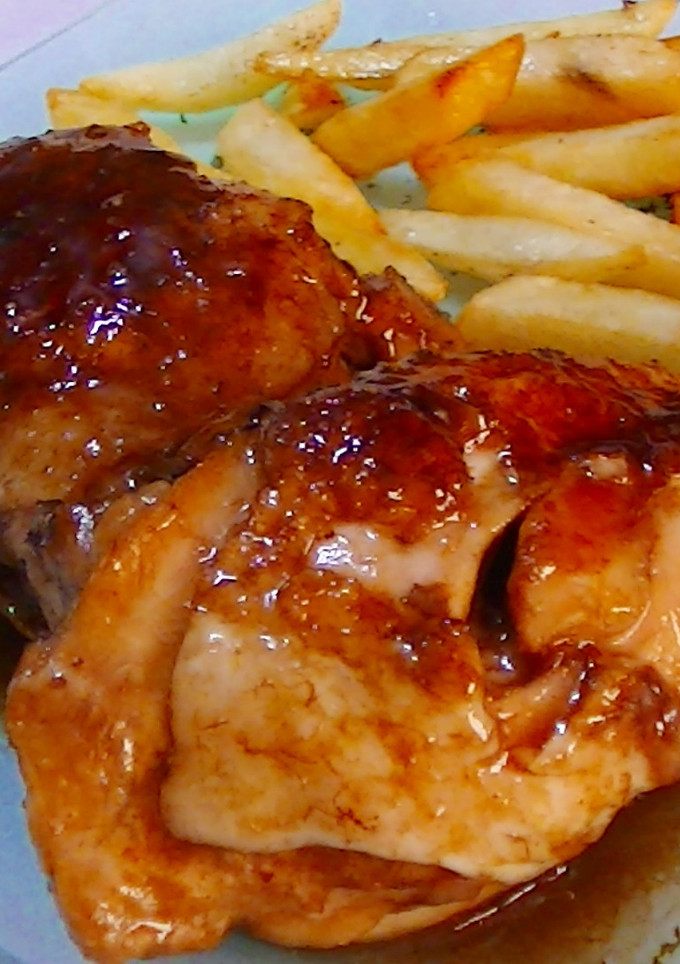 Una foto de Muslos de pollo en salsa de refresco sin gluten