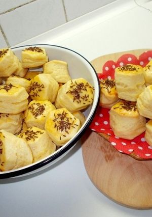 Burgonyapelyhes omlós vajas pogácsa recept fotója