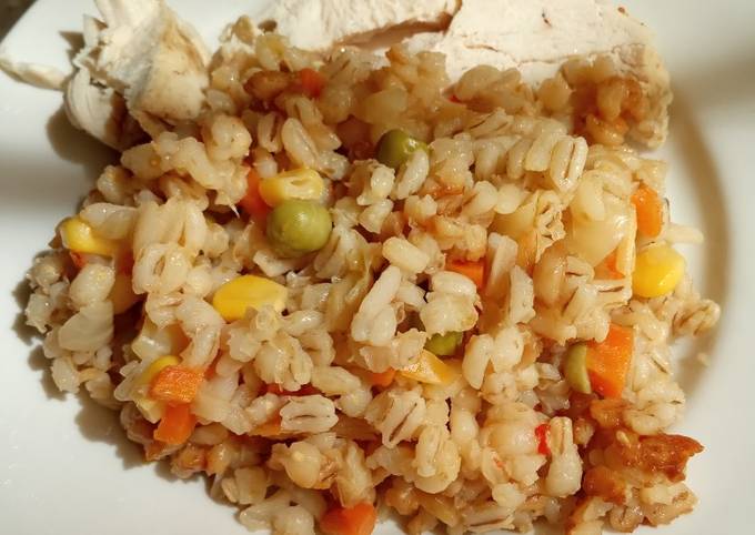 Перловка с овощами в мультиварке