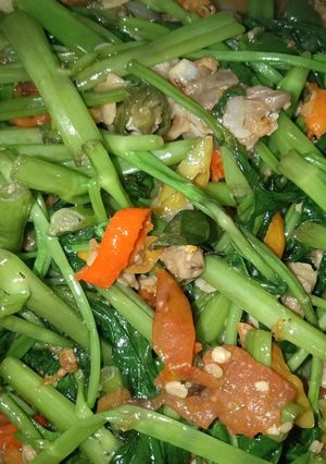 Foto resep Tumis kangkung tempe semangit