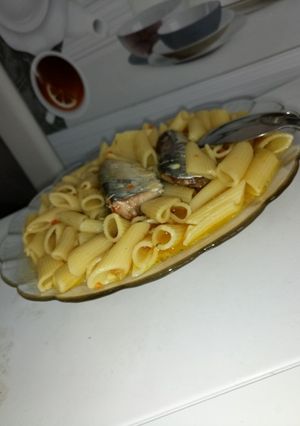 A picture of Macaroni jollof.