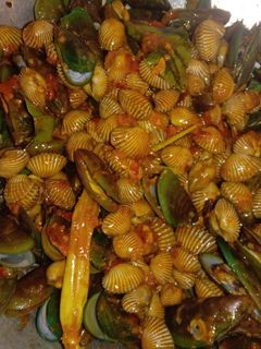 Foto resep Kerang dara+kerang hijau saus padang endul