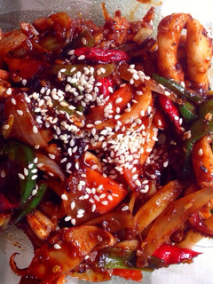 Foto resep Ojingeo bokkeum / korean stir fried squid dish