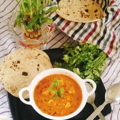 A picture of Paneer butter masala without onion and garlic curry 🍛.