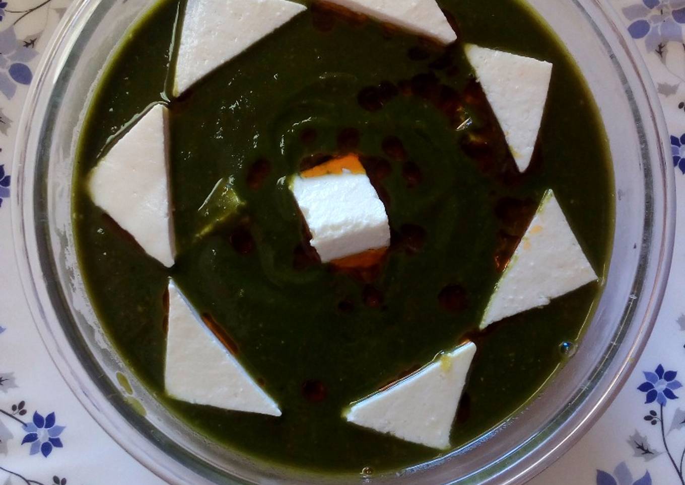 Palak paneer in dhaba style healthy & tasty
