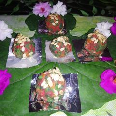 A picture of Colorful bundi ke Laddu.